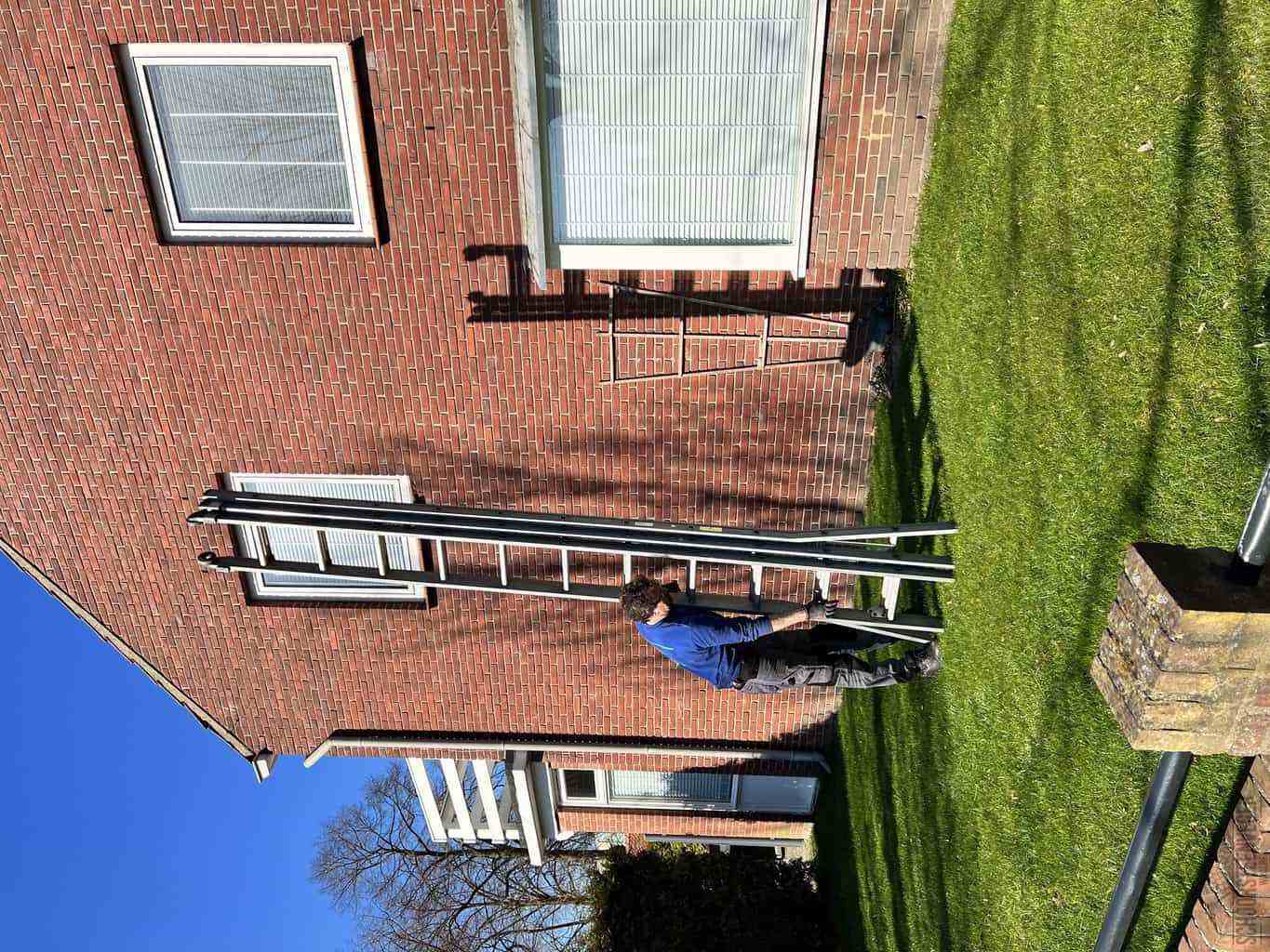 Waalre schoorsteenveger huis ladder
